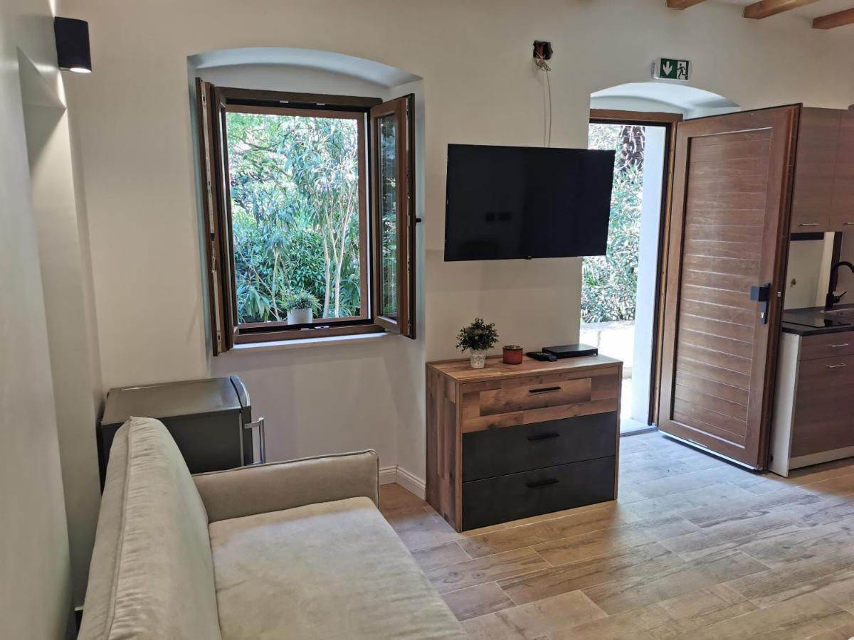 Apartmani Rosa I Linda Rijeka Exteriér fotografie