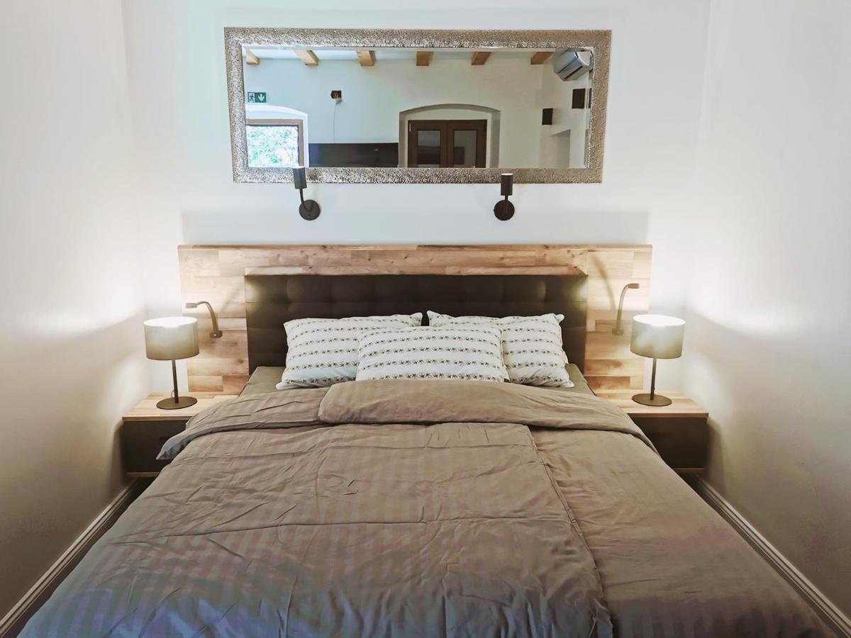 Apartmani Rosa I Linda Rijeka Exteriér fotografie